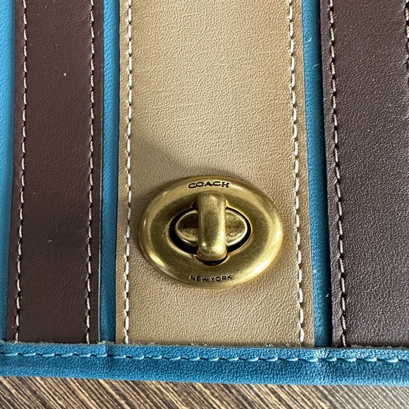 Brand New Coach Stripe Callie Leather Shoulder Chain Clutch Crossbody Handbag - Picture 6 of 8